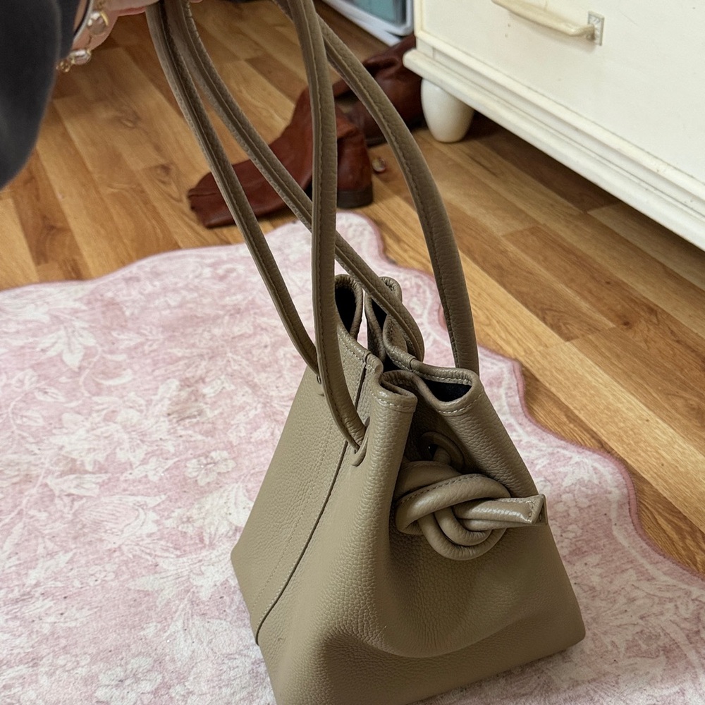 Vasic Mini Bag - image 4